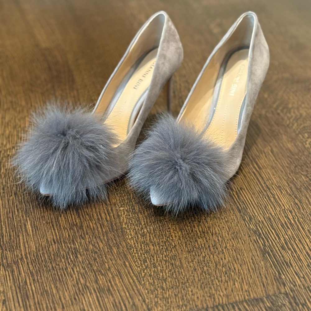Gianni Bini Gray Heels with Fluffy Pom-Pom